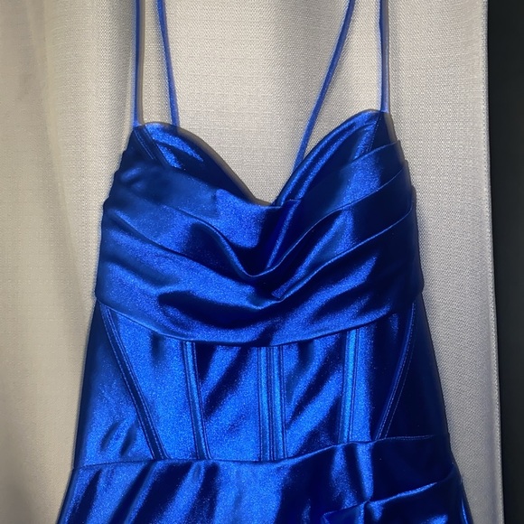 Dress from Zapaka, size 4, corset top, and a knee high slit. - Picture 2 of 3